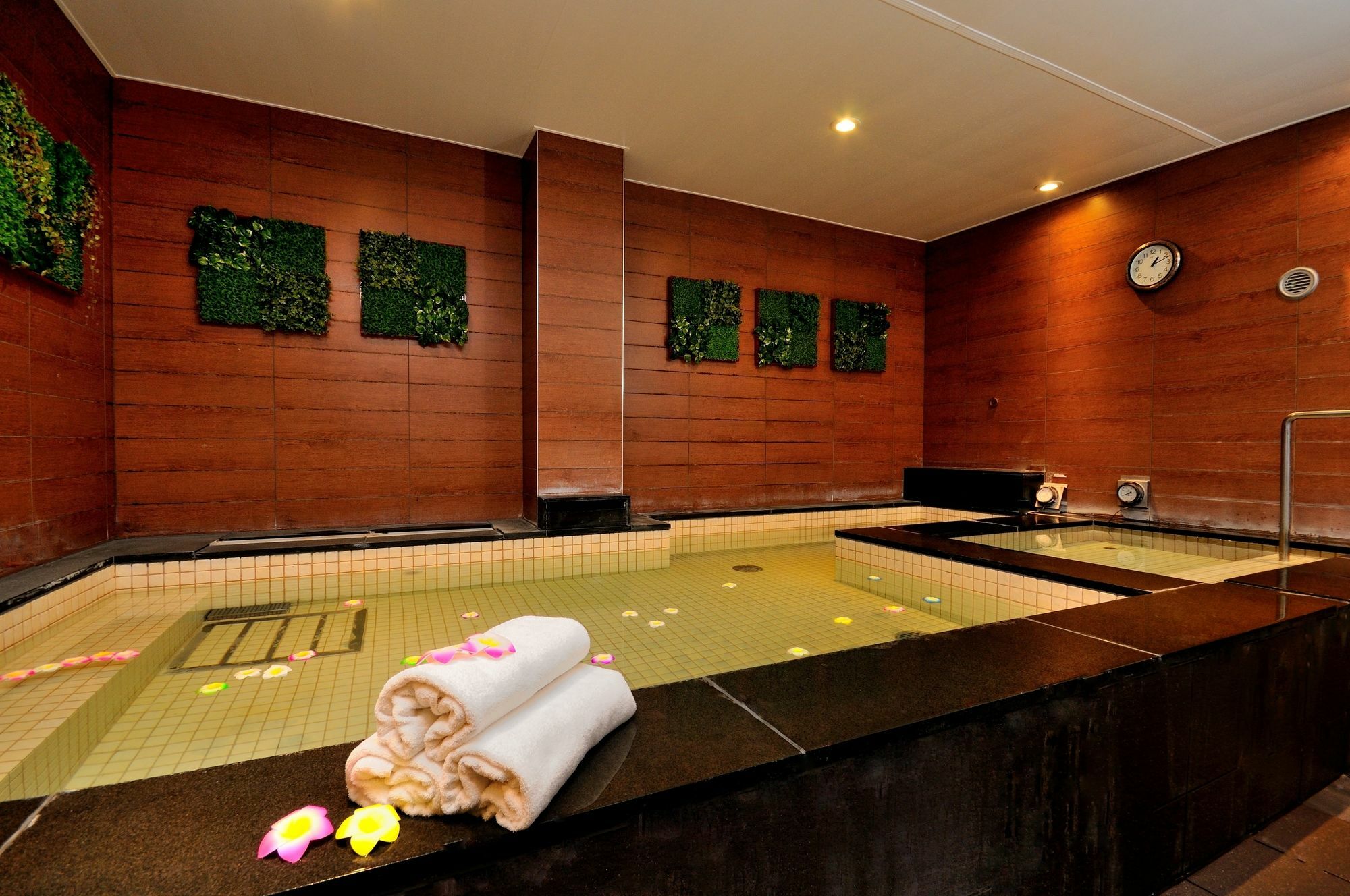 Spa&Capsule Hotel Grandpark Inn Kitasenju Tokyo Ngoại thất bức ảnh